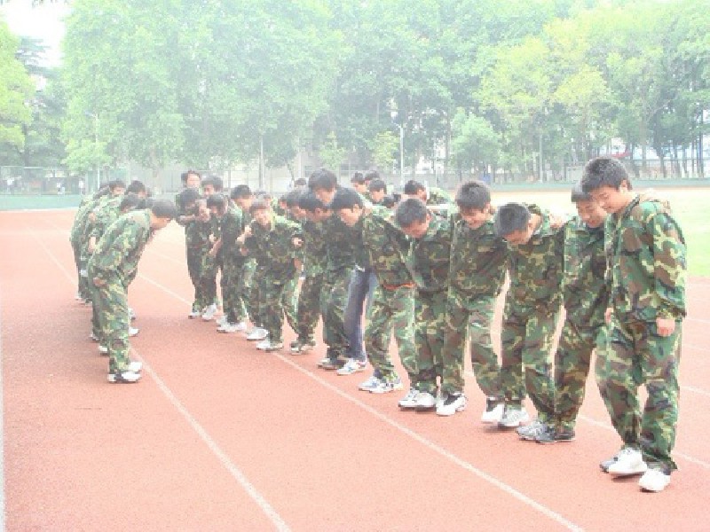 20、蛟龍出海